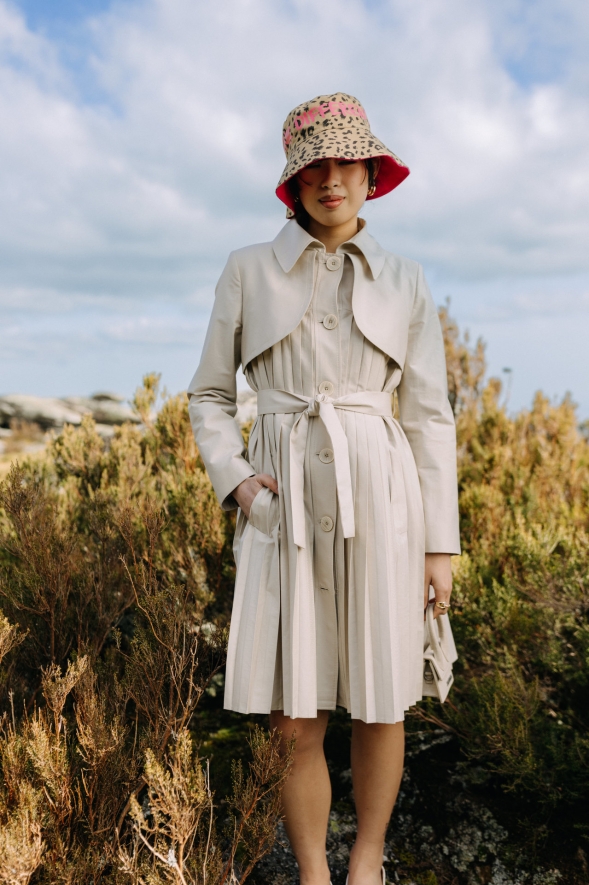 PLEATED TRENCH COAT